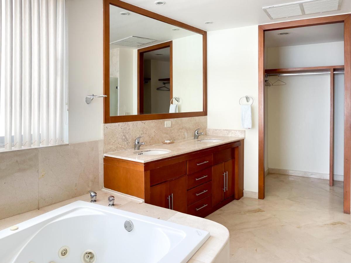 Quiet Beachfront Condo With Pools & Private Beach Puerto Peñasco Exterior foto